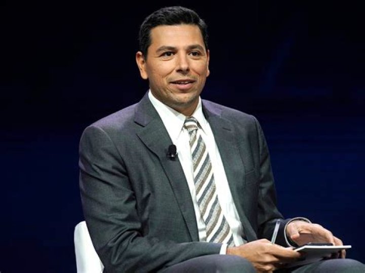 Ayman Mohyeldin Height, Weight, Net Worth, Age, Birthday, Wikipedia, Who, Nationality, Biography