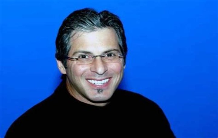 
Bobby Ryan Height, Weight, Net Worth, Age, Birthday, Wikipedia, Who, Nationality, Biography 