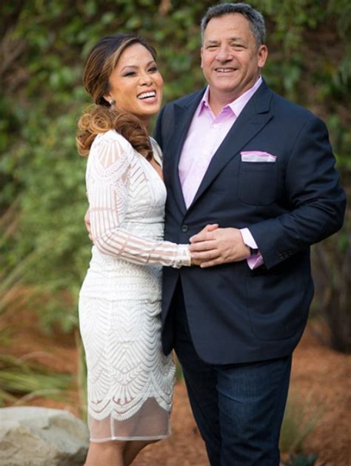 
Dateline Investigative Journalist Is Married With Wife Anh Tu Dang- All About His Married Life 