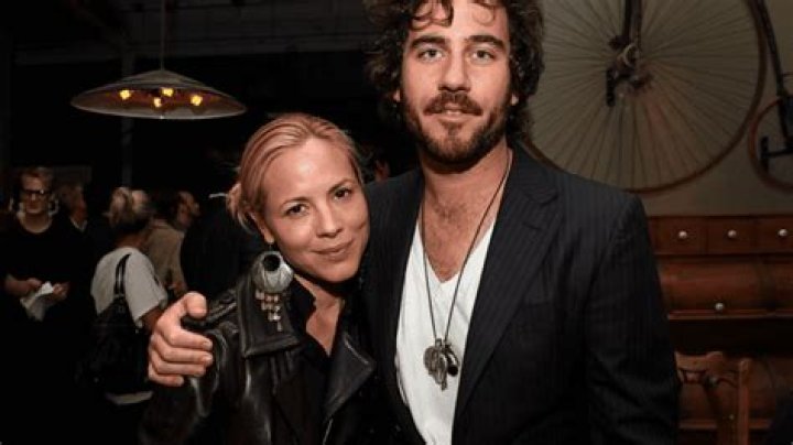 Dawn Oliveri Dating History: Is She Single Or Dating Someone?