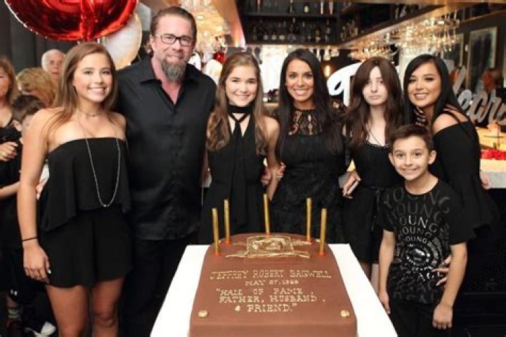 
Did Jeff Bagwell Adopted A Daughter? Kids With Wife Rachel Bagwell 