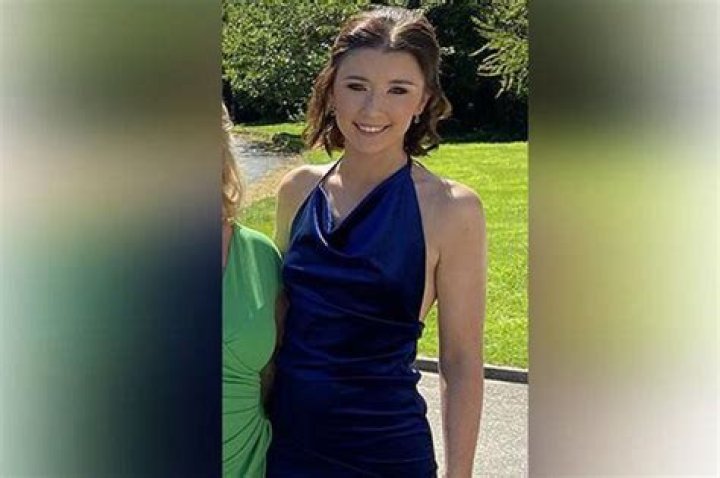 
Fresher Fashion Designer, Jessica Gallagher, dies at 24 