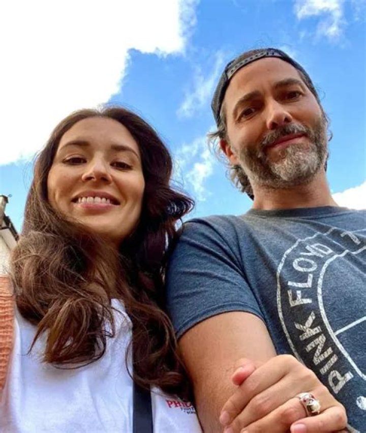 
Is Jasmine Hemsley Married? Wiki, Age, Husband, Child 