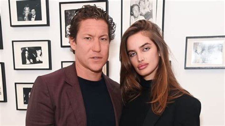 
Is Parker Schnabel Married? His Wiki, Age, Wife, Family, Father and Net worth 