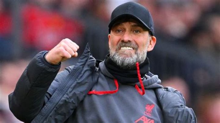 
Jurgen Klopp Praises Liverpool Squad For Responding To Napoli Defeat 