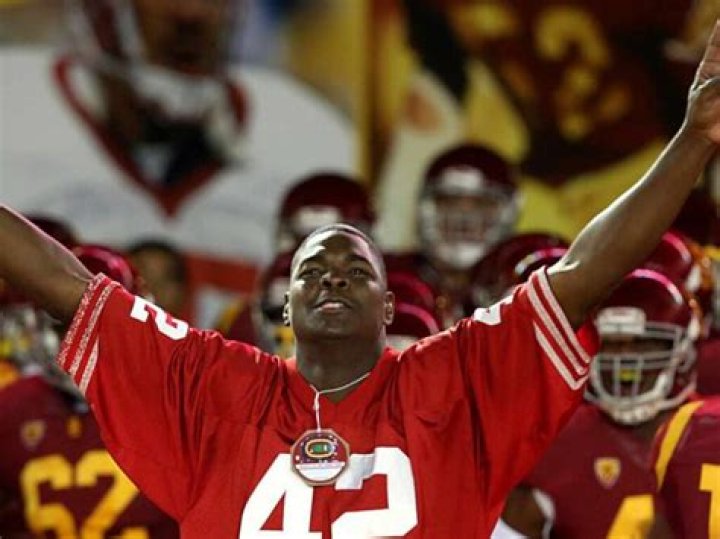 Keyshawn Johnson Height, Weight, Net Worth, Age, Birthday, Wikipedia, Who, Nationality, Biography