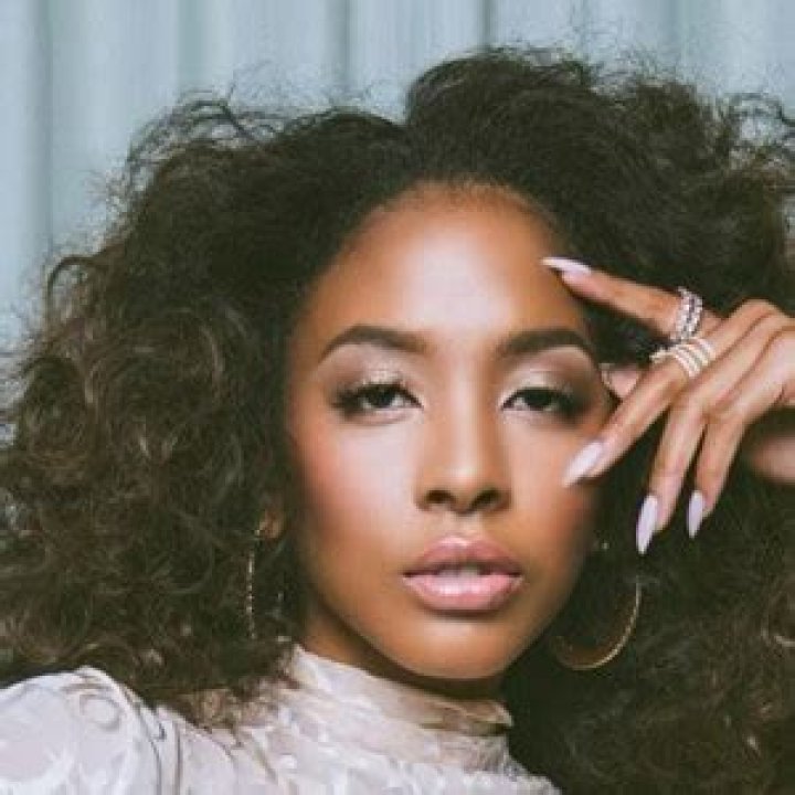 Kiara Cole Height, Weight, Net Worth, Age, Birthday, Wikipedia, Who, Instagram, Biography