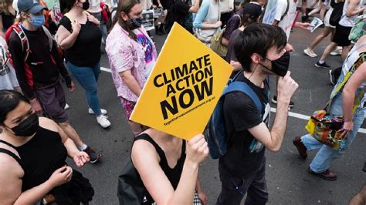 
NASA Based Climate Scientist Peter Kalmus Got Arrested For Protesting Against Climate Change 