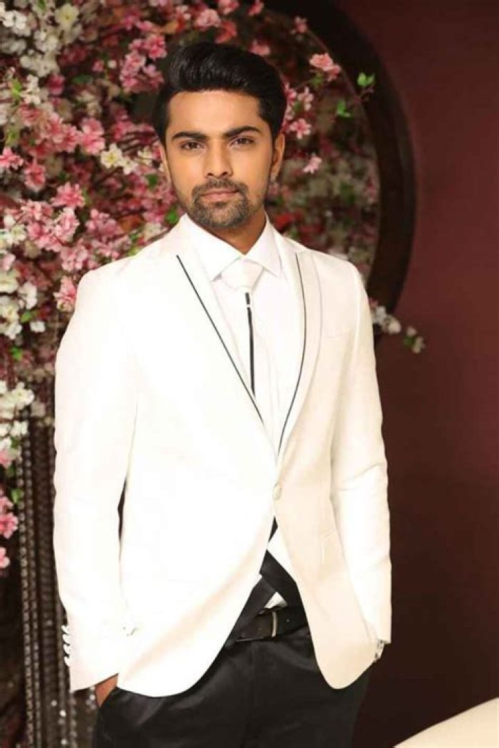 
Rohit Reddy Height, Weight, Net Worth, Age, Birthday, Wikipedia, Who, Nationality, Biography 