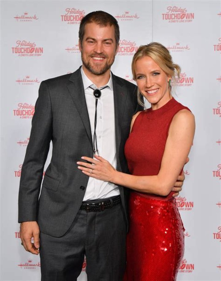 Shelli Gardner Net Worth Compared Her Husband Sterling