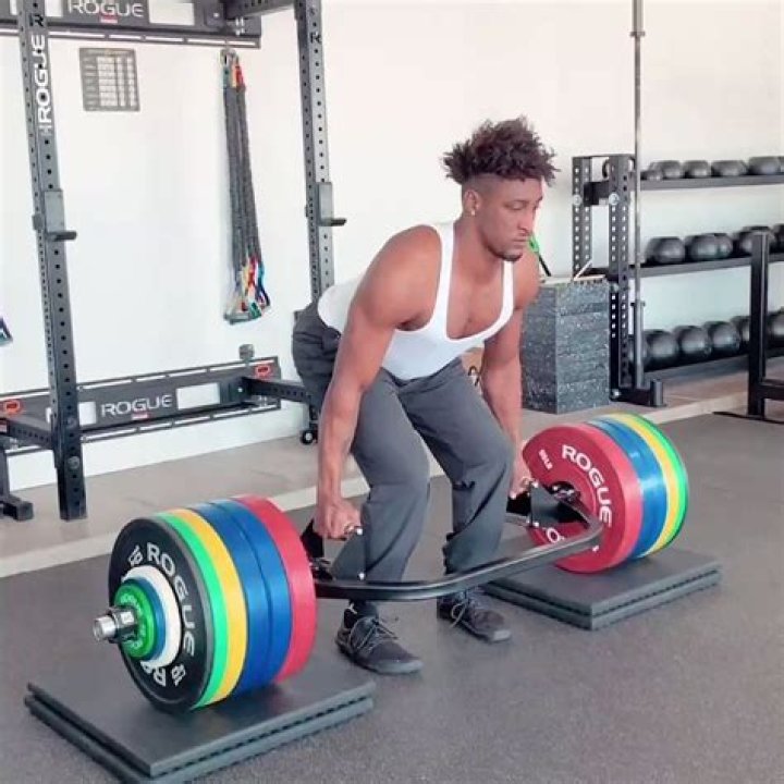 
Watch: New Orleans Saints WR Michael Thomas deadlifts 530 pounds, shows exceptional recovery 