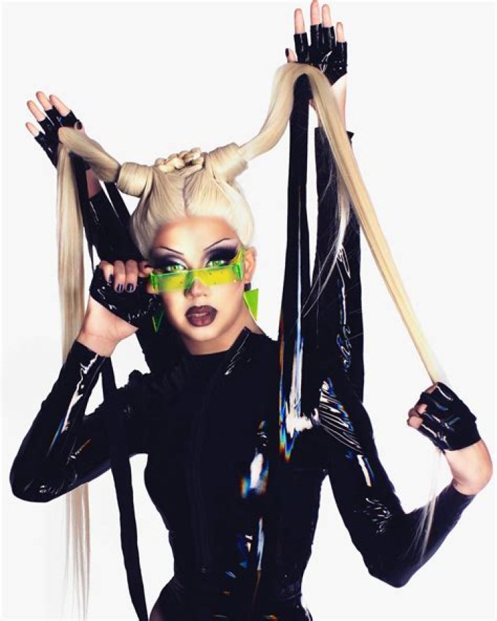 
What Illness Does Drag Queen Willow Pill Have? health Update 2022 