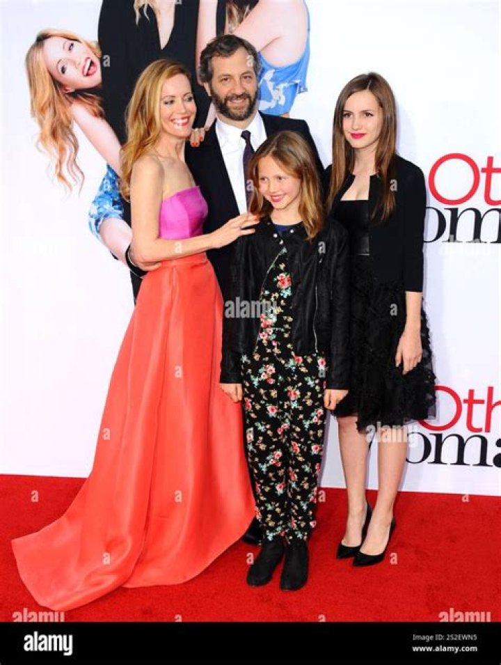 
Who are Maude Apatows Parents? Maude Apatow Biography, Parents Name and More 
