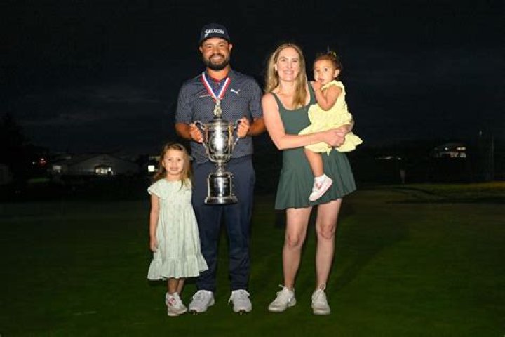 
Who Is JJ Spaun Wife Melody Spaun? Everything On Golfer Married Life 