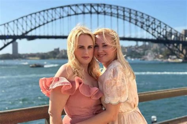 
Who Is Rebel Wilson’s New Girlfriend, Ramona Agruma? Meet The Founder Of Lemon Ve Limon 