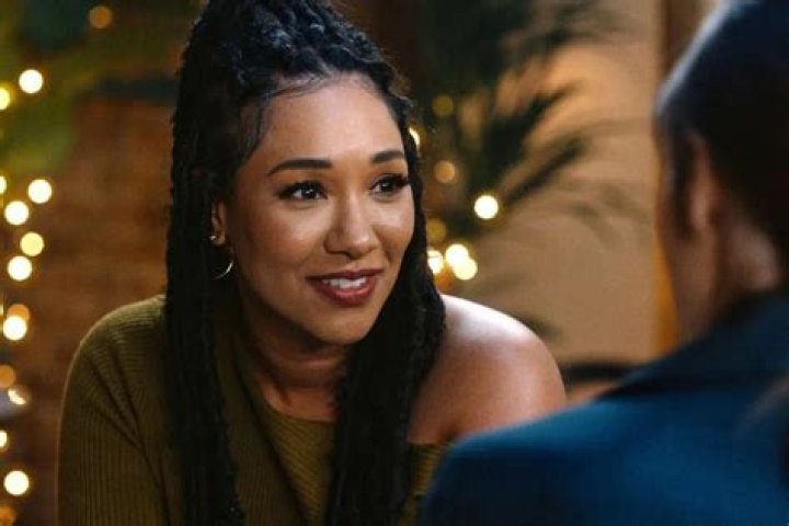 
Will Iris West-Allen Be On The New Season Of Flash Or Is Candice Patton Leaving The Show? 