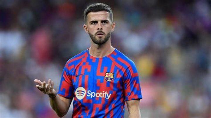 
Xavi Confirms Miralem Pjanic Is Close To Barcelona Exit 